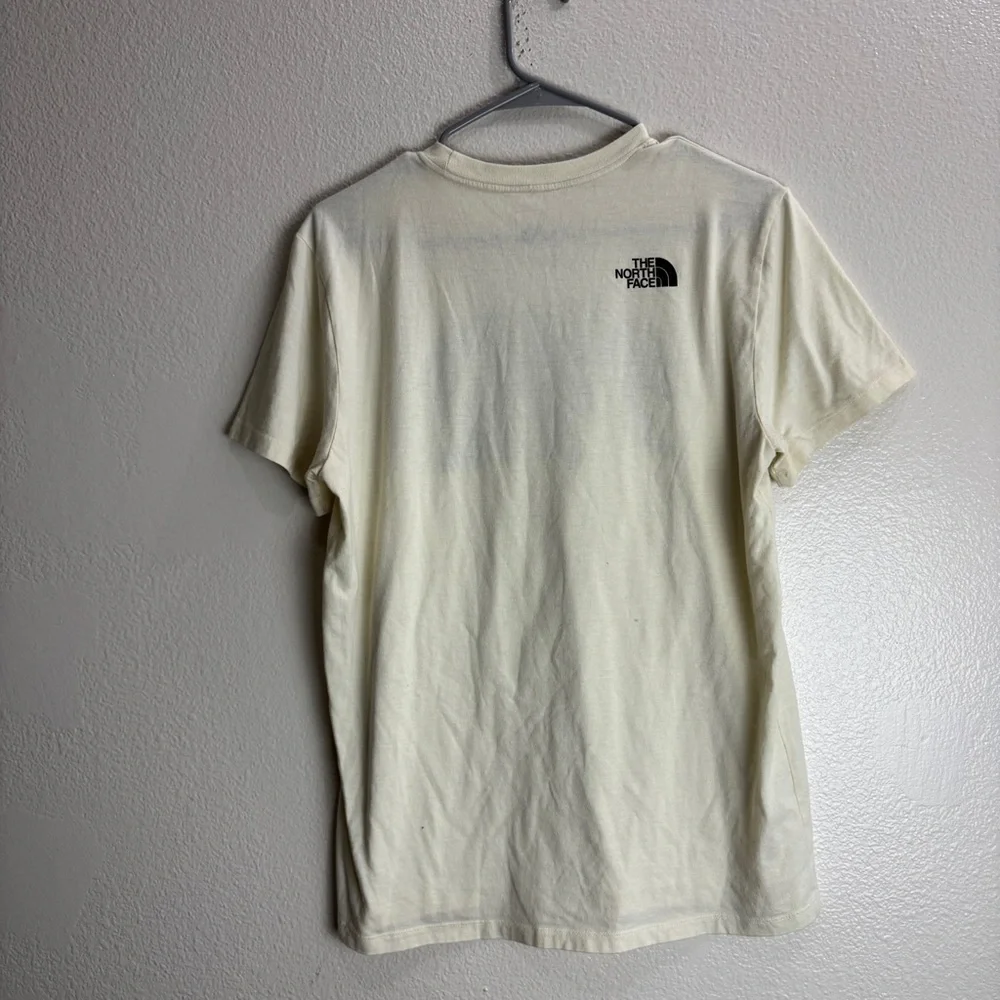 The North Face Bear Shirt Size Medium